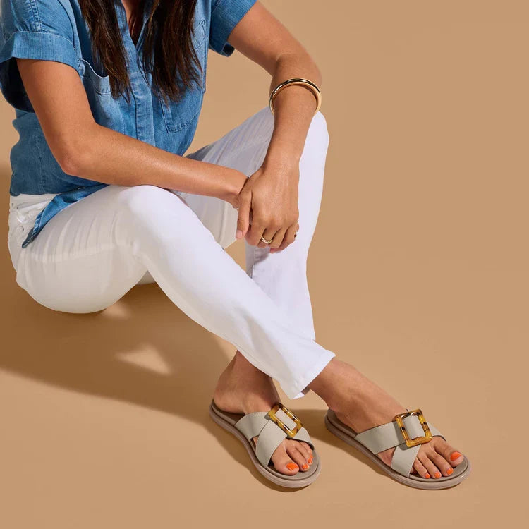 Women's La'i Slide