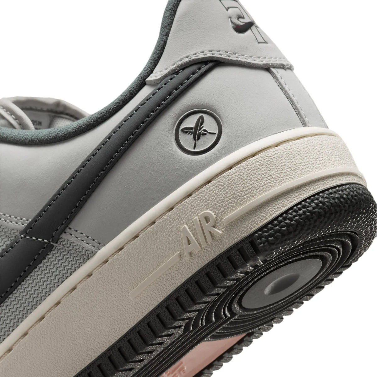 Air Force 1 Yuto